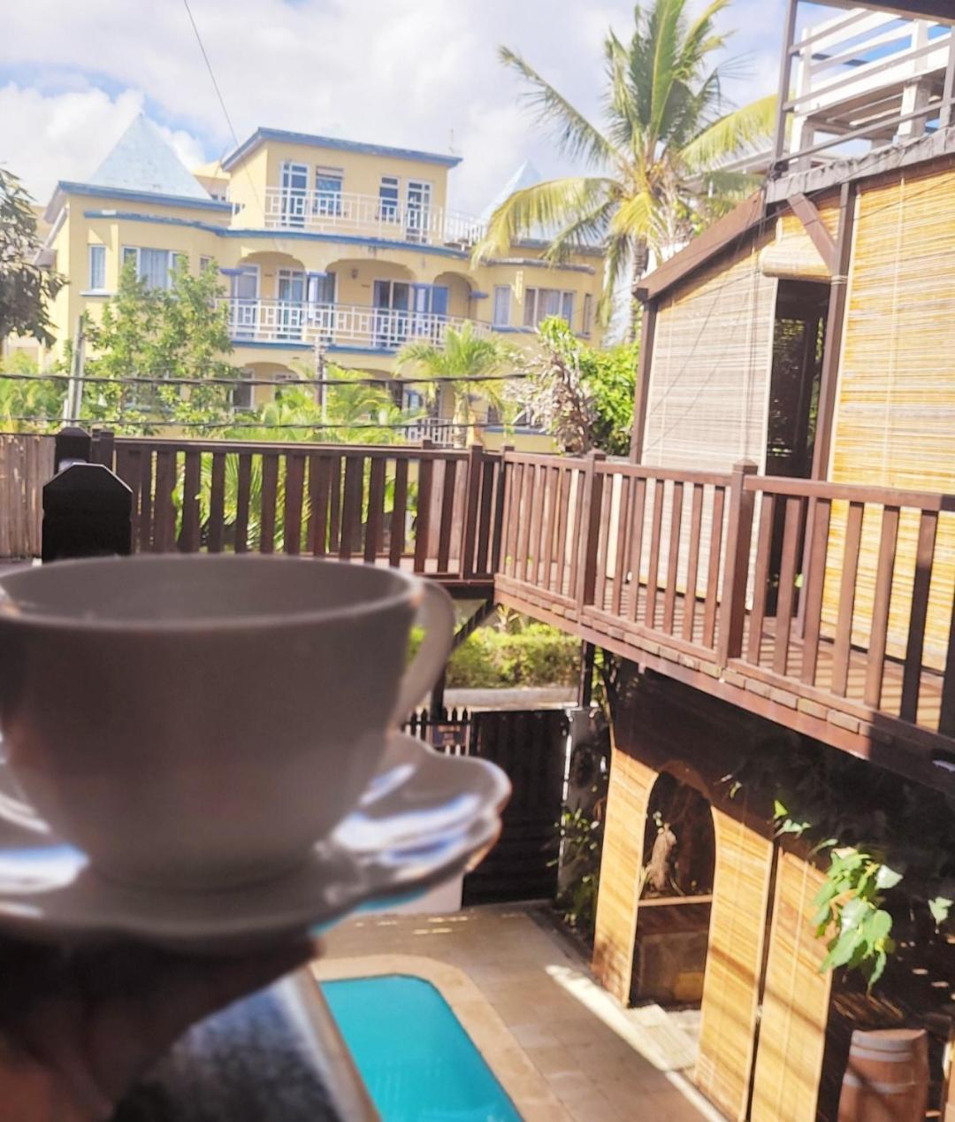 Sannyasa Wellness And Spa Bed and Breakfast Trou aux Biches Exterior foto